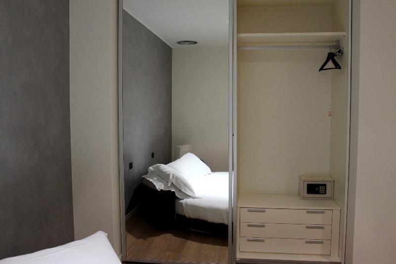 Hotel Joia & Luxury Rta 4*