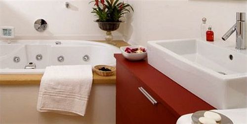 Joia & Luxury Rta Hotel Brusaporto